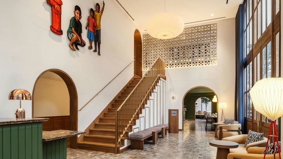 Humano Lima Lobby