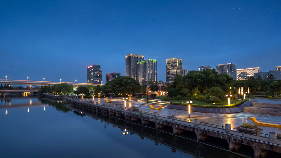 Holiday Inn Jiaxing Nanhu Exterior