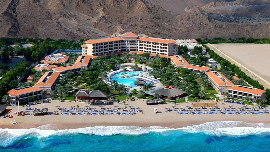Fujairah Rotana Resort and Spa Exterior