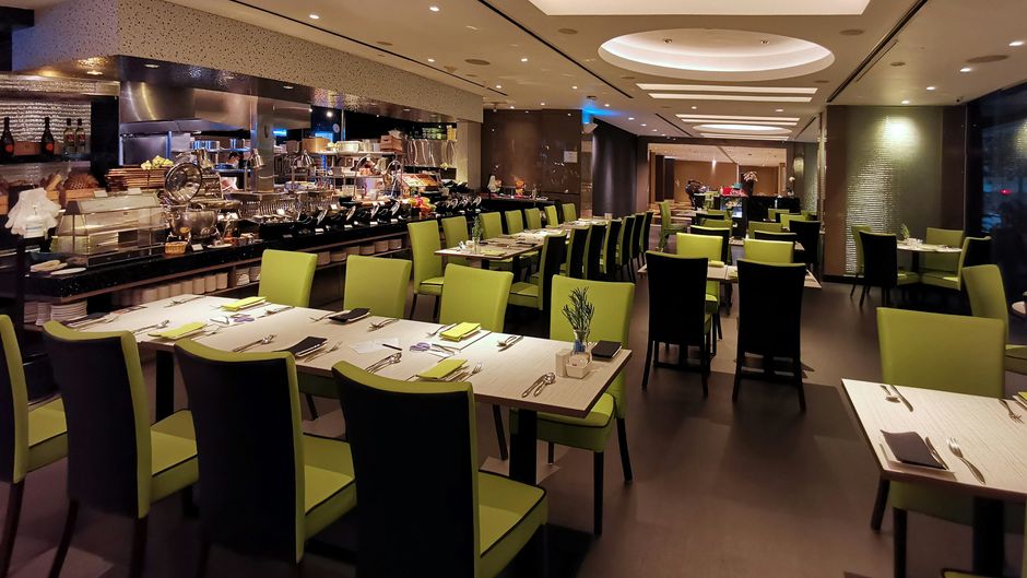 M Hotel Singapore Lobby