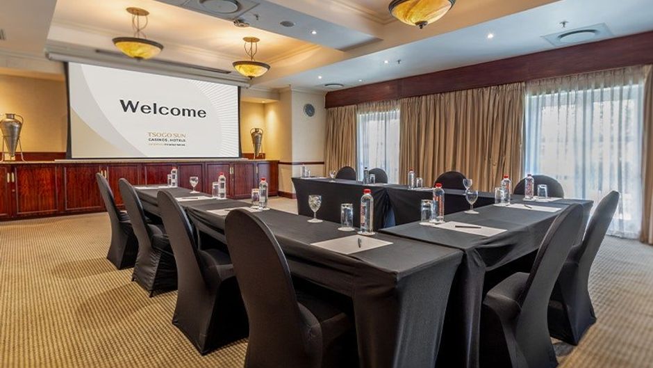 Hemingways Hotel Meeting