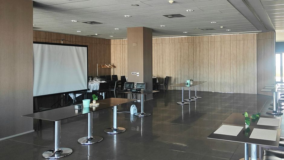 Hotel Hola Tafalla Meeting