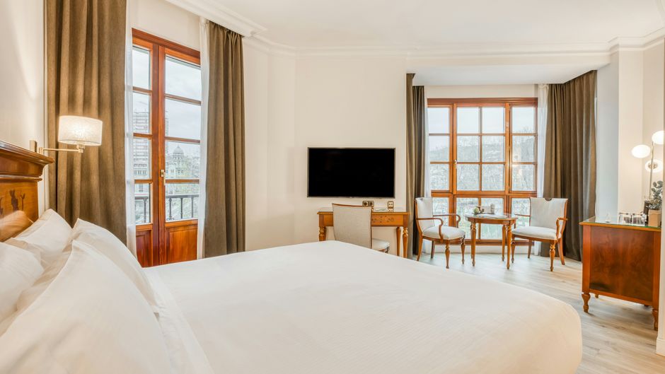 Sercotel Arenal Bilbao Room