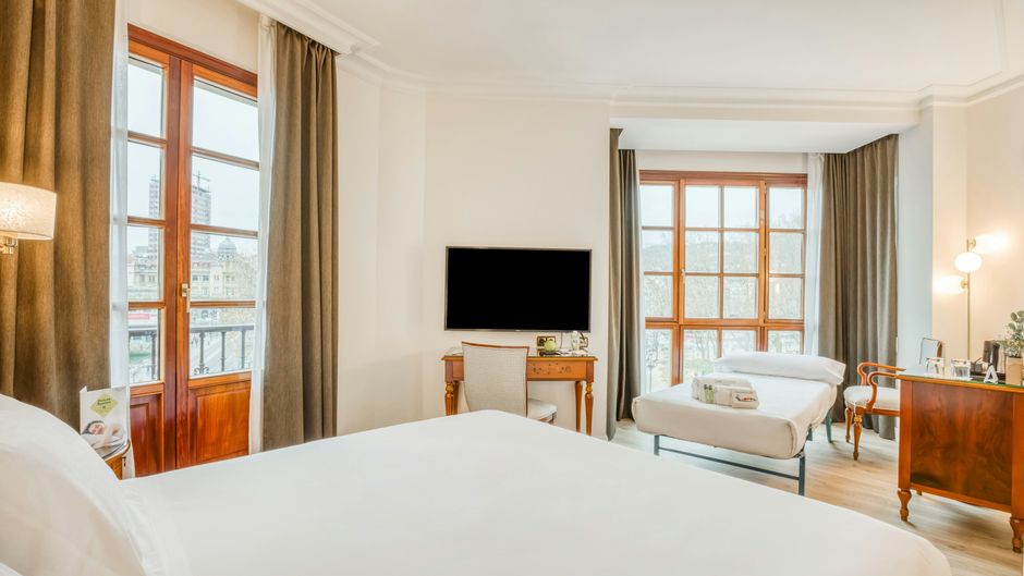 Sercotel Arenal Bilbao Room