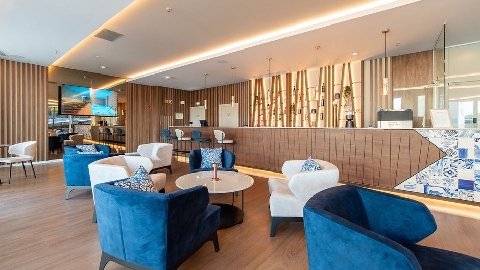 Jupiter Porto Hotel - Rooftop & Spa Lobby
