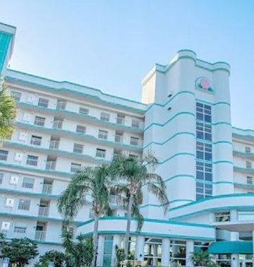 Discovery Beach Resort & Tennis Club