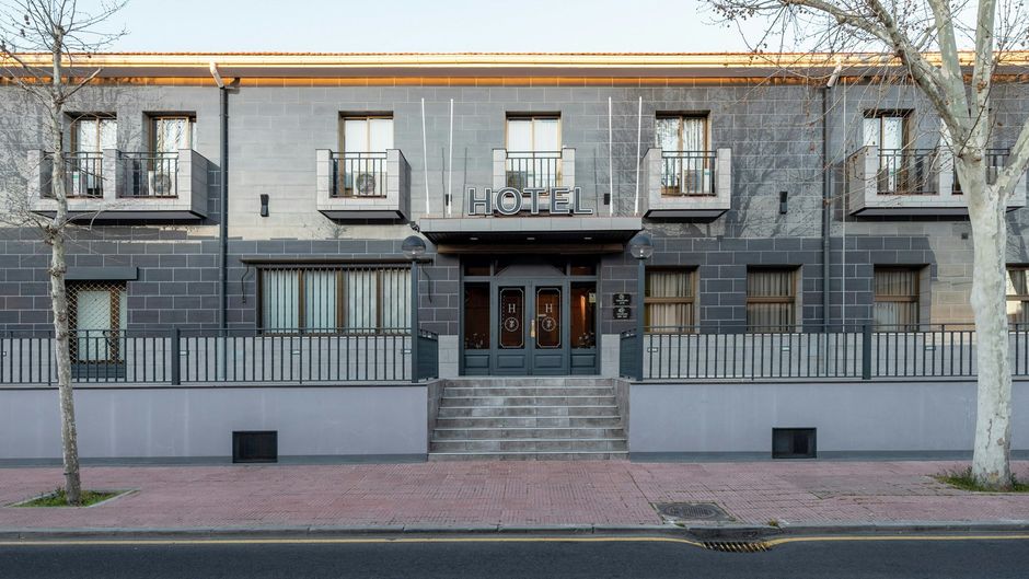 Hotel Las Estrellas Exterior