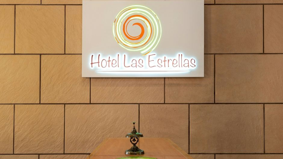 Hotel Las Estrellas Lobby