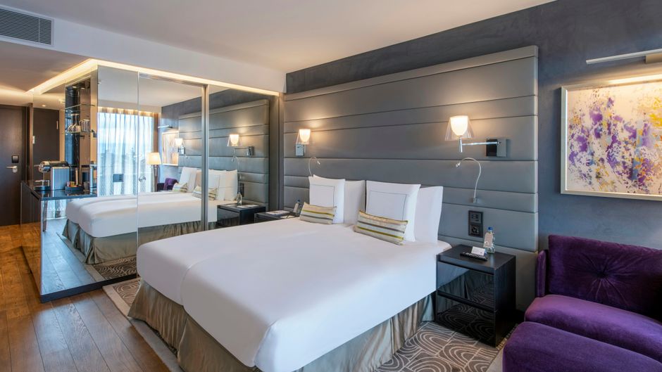 Royal Savoy Hotel & Spa Room