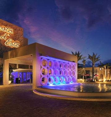 Costa d'Este Beach Resort