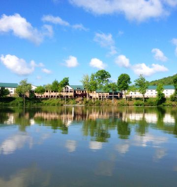 Stonewall Resort