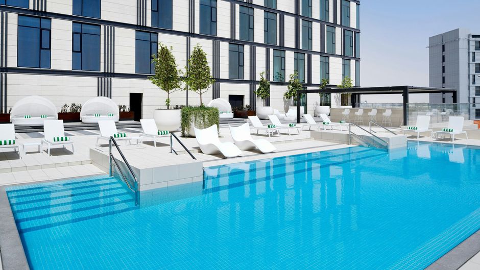 Holiday Inn Dubai Al-Maktoum Airport Exterior