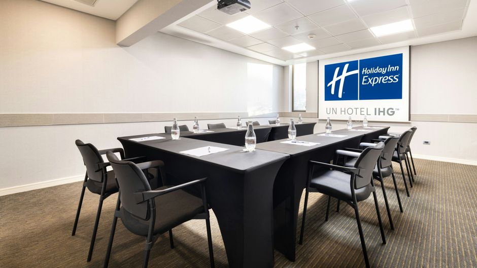 Holiday Inn Express Antofagasta Meeting
