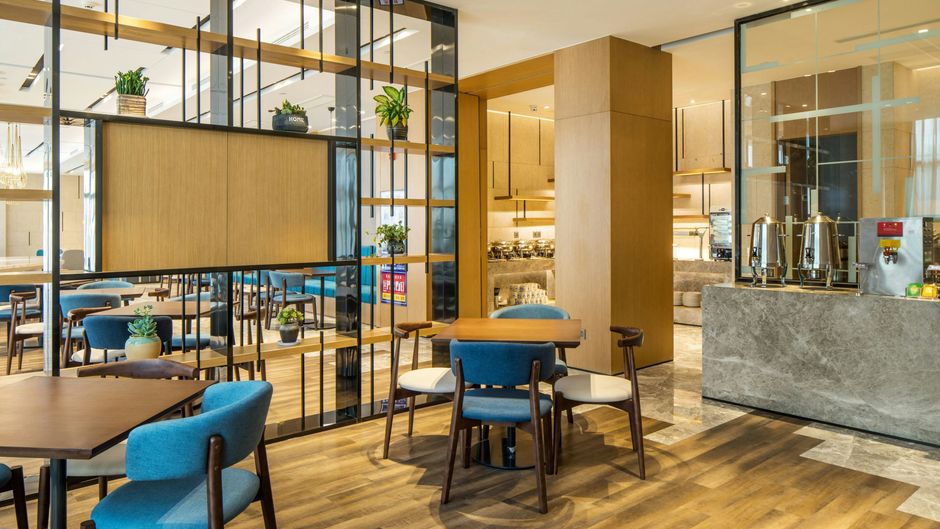 Holiday Inn Express Shaoxing Paojiang Restaurant