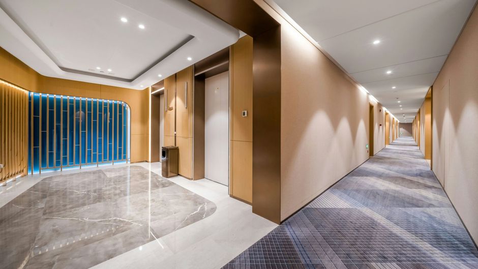 Holiday Inn Express Yibin Lobby