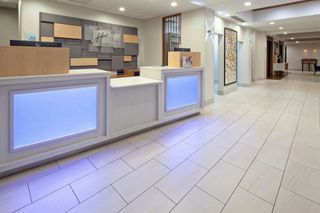 Holiday Inn Express Hotel & Suites Clovi