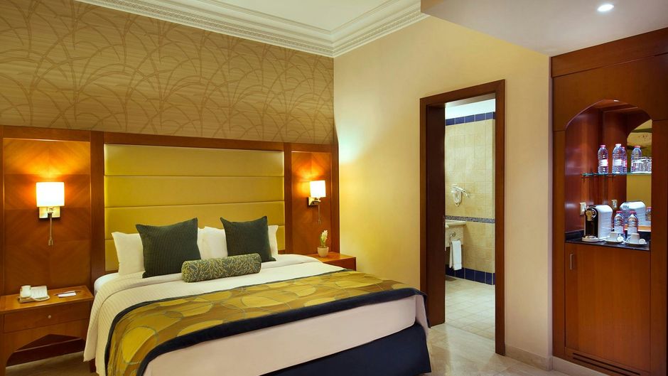 Crowne Plaza Dead Sea Jordan Suite