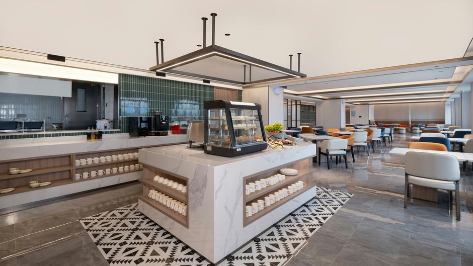 Holiday Inn Exp Ciqikou Ancient Restaurant