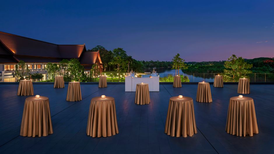 Kahavadi Chiang Rai, Curio Collection Meeting