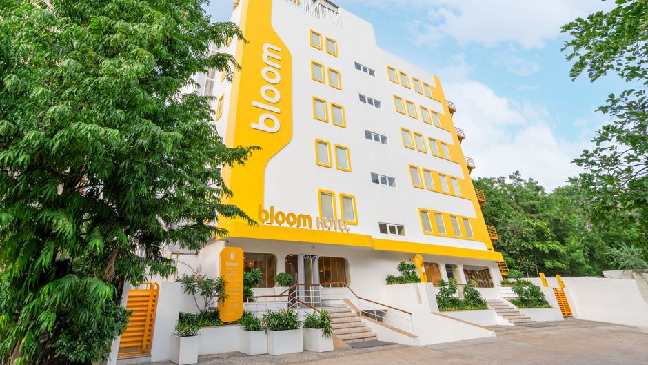 Bloom Hotel - Jubilee Hills Exterior