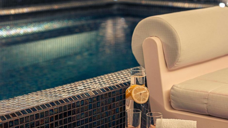 Villas Foch Pool