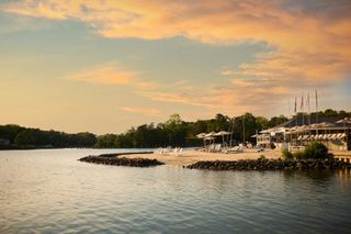 The Tides Inn