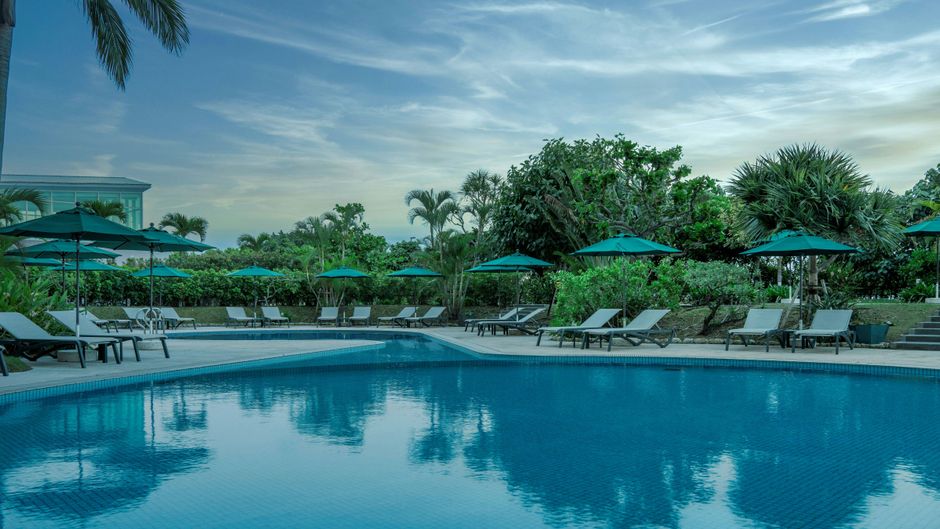 Southern Beach Hotel & Resort Okinawa Pool