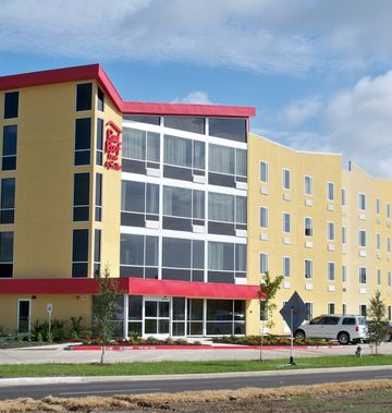 Red Roof Inn & Suites Beaumont