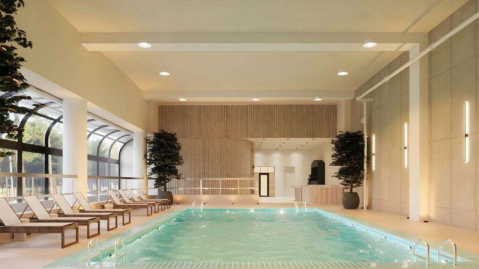 Chelsea Hotel, Toronto Pool