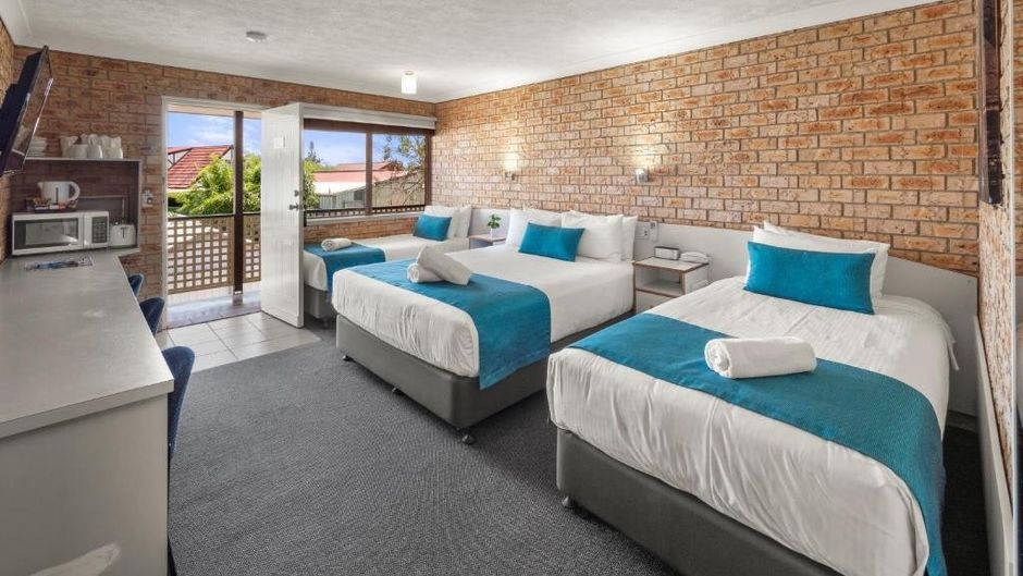 Kennedy Drive Motel Room