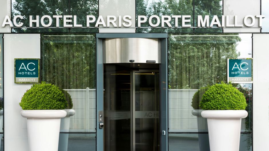 AC Hotel by Marriott Paris Porte Maillot Exterior