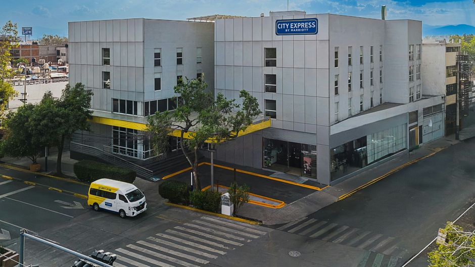 City Express by Marriott CDMX La Villa Exterior