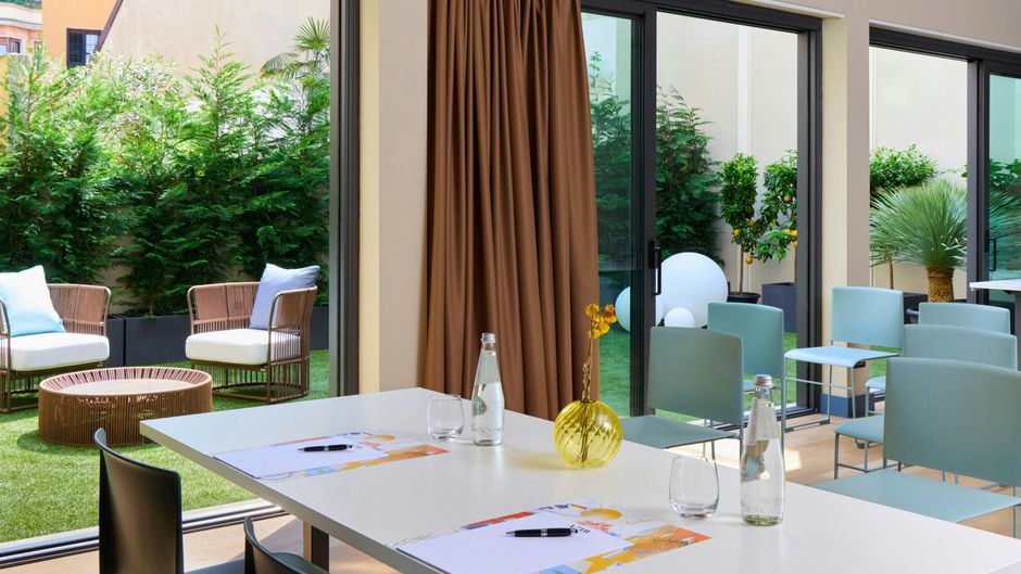 Nemi Hotel Milan Meeting