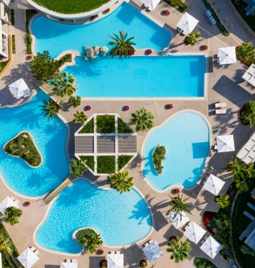 Grace Hotel, Auberge Resorts Collection