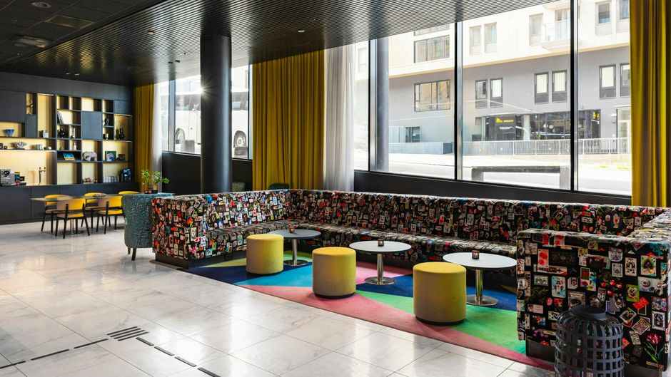 Thon Hotel Storo Lobby