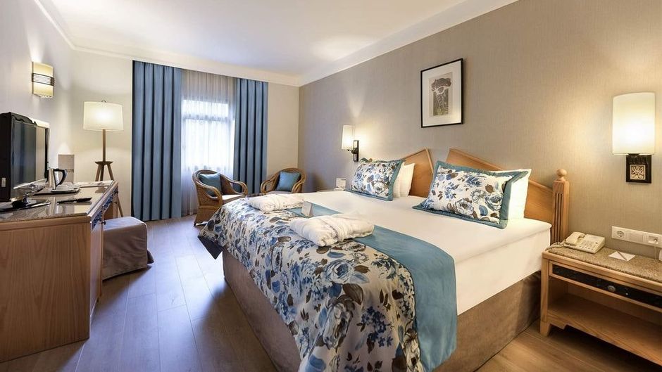 Xanadu Resort Hotel Suite