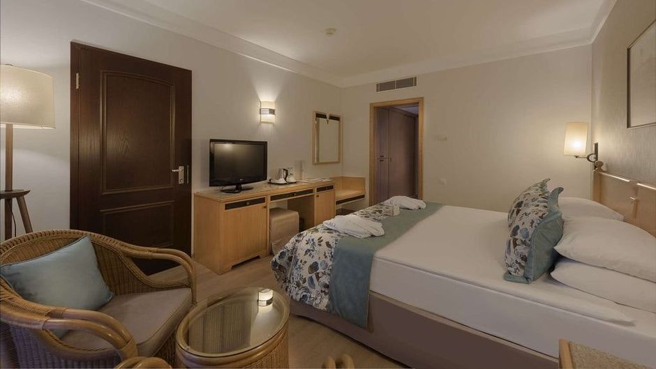 Xanadu Resort Hotel Room