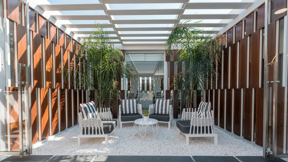 Avaton Luxury Hotel & Villas Lobby