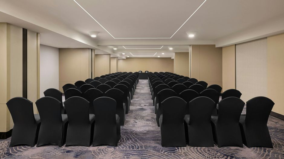 Courtyard by Marriott, Hyderabad Meeting