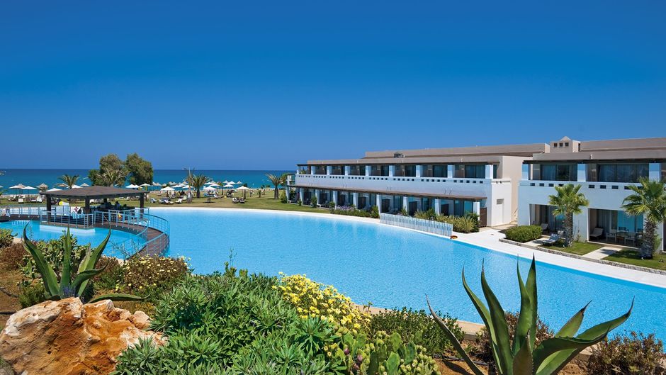 Cavo Spada Luxury Resort & Spa Pool