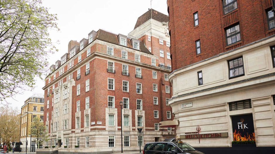 Thistle London Park Lane Exterior