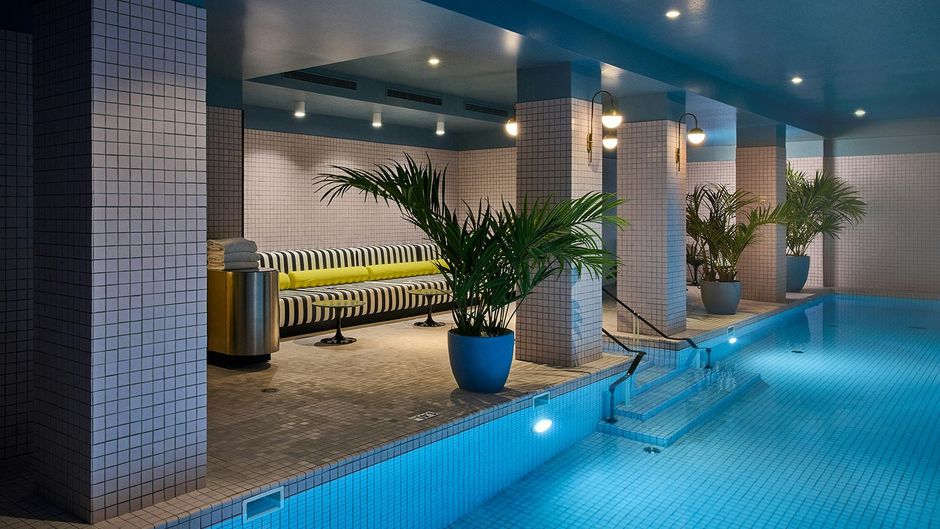 Hotel du Rond-Point des Champs Elysees Pool