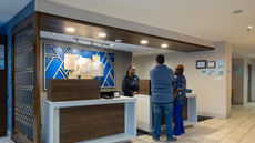 Holiday Inn Express Charleston