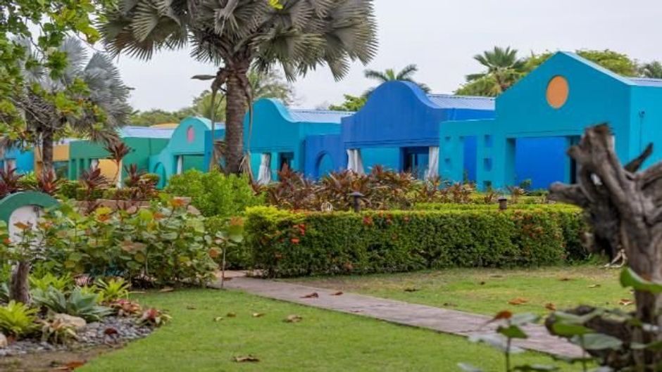 Alma Del Pacifico Beach Hotel & Spa Exterior