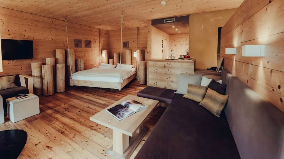 Almhotel Restaurant Forsthofalm Room