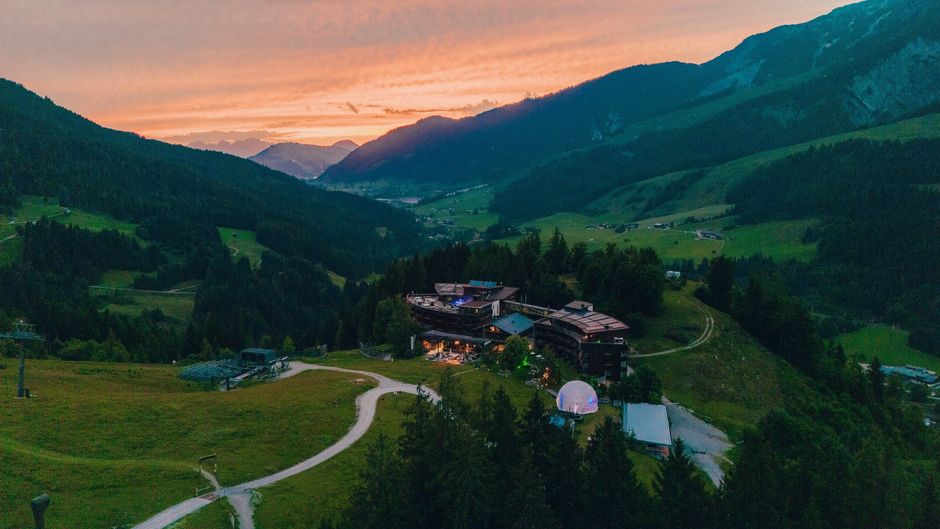 Almhotel Restaurant Forsthofalm Exterior