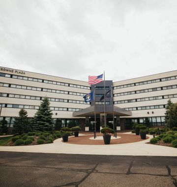 Crowne Plaza Lansing West