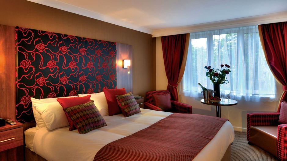 Collection Hotel Birmingham Room