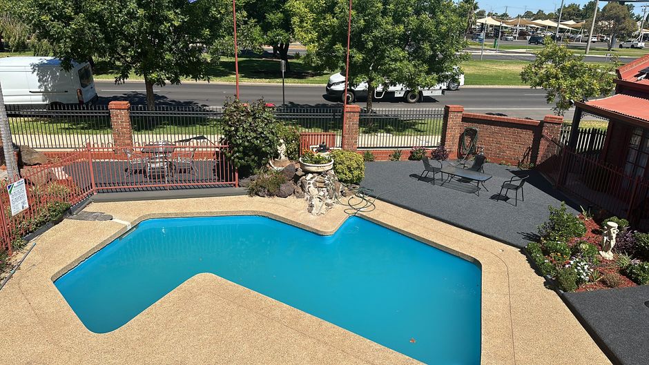 Early Australian Motor Inn Pool