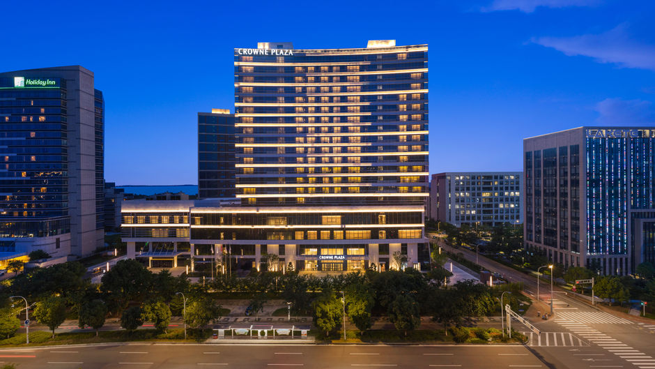 Crowne Plaza Taihu Lake Exterior